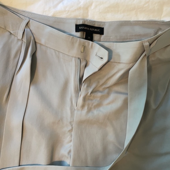 Light grey tie pants barely worn - Picture 2 of 3